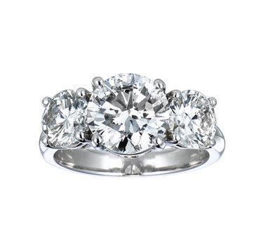 Platinum 3-Stone Round Brilliant Diamond Ring